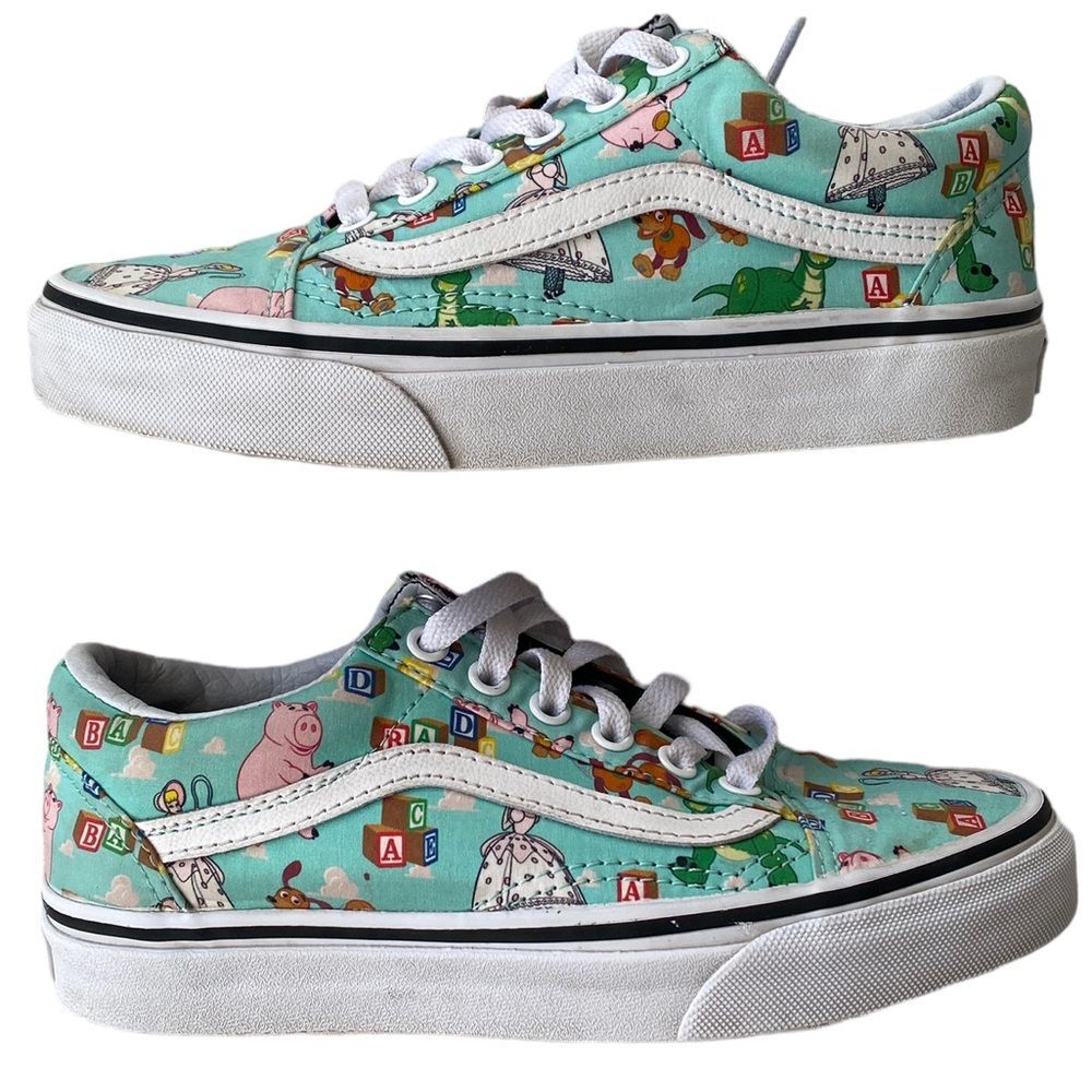 Limited Edition Vans X Toy Story Andy's Toys Old Skool Shoes Womens 5.5